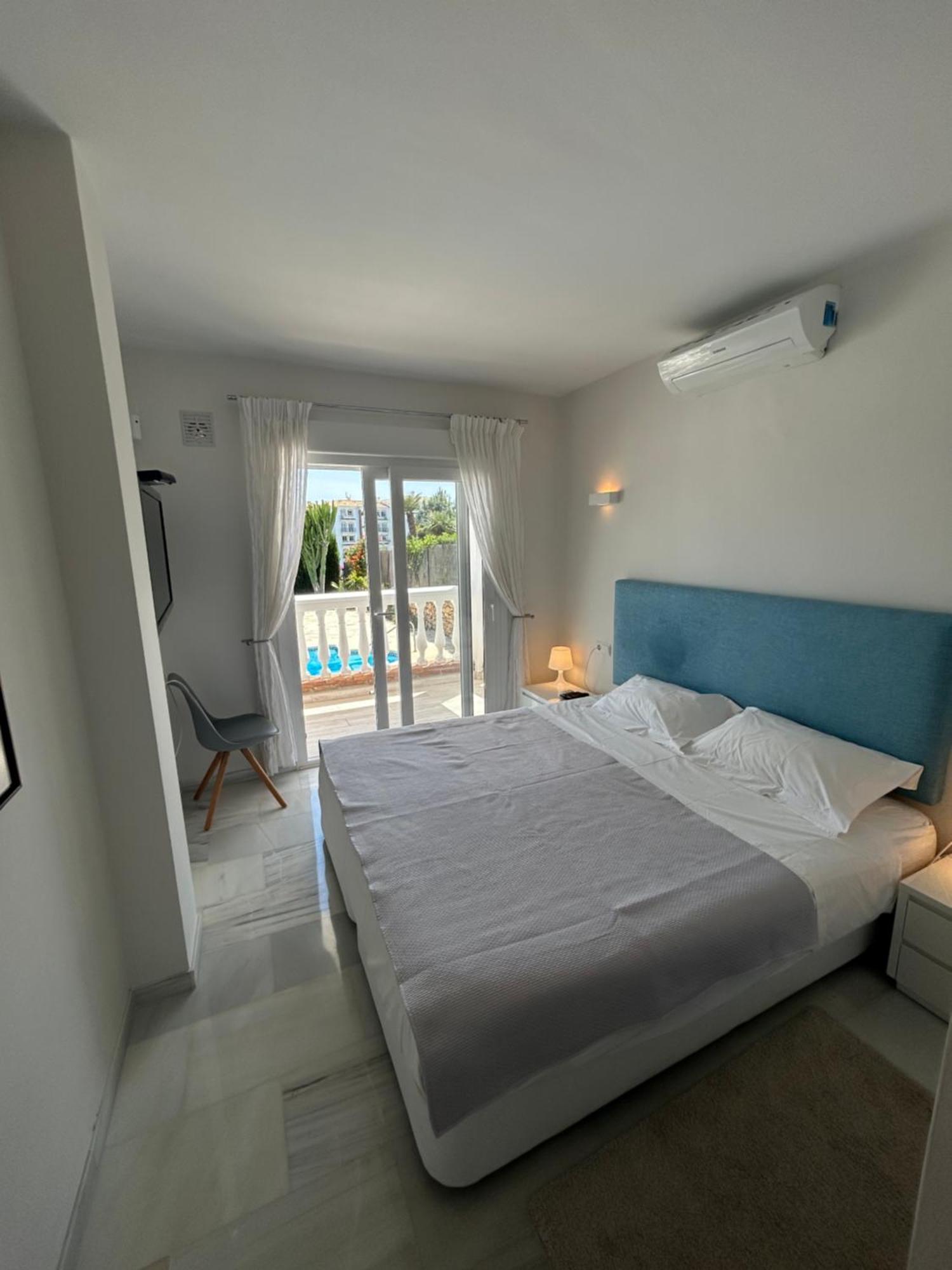 Holiday home Calahonda - *